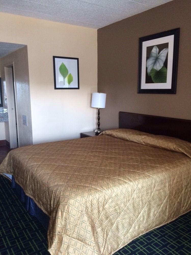 Diamond & Hotel 2*